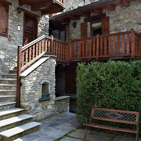 Lo Forne Ve Lägenhet Courmayeur